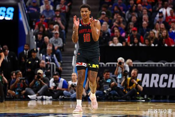 Tiền đạo cao cấp của Maryland sẽ đại diện cho Lakers trong Liên đoàn mùa hè. Em gái anh là nữ diễn v