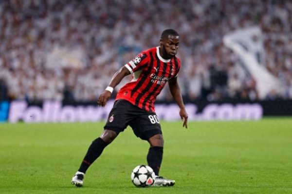 Longo: Mousa đã quyết định rời Milan, anh được đề nghị đến Premier League nhưng lựa chọn đầu tiên củ